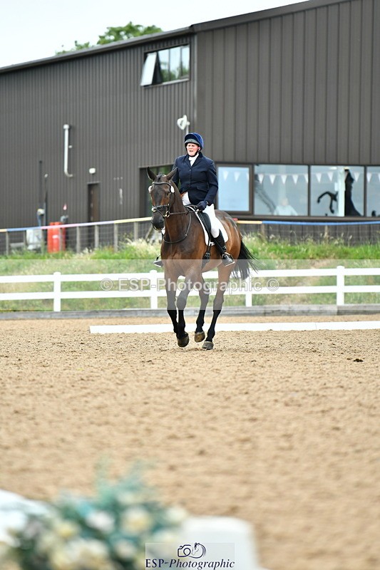 230630A-120218-01477 - Cls 5 Novice 37A