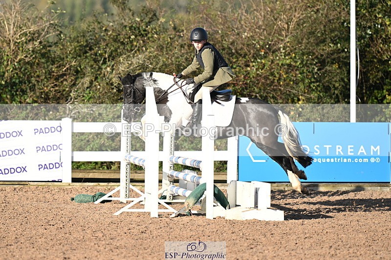 241026A-101607-00095 - SAT Cls 3 Pony Intro 70cm