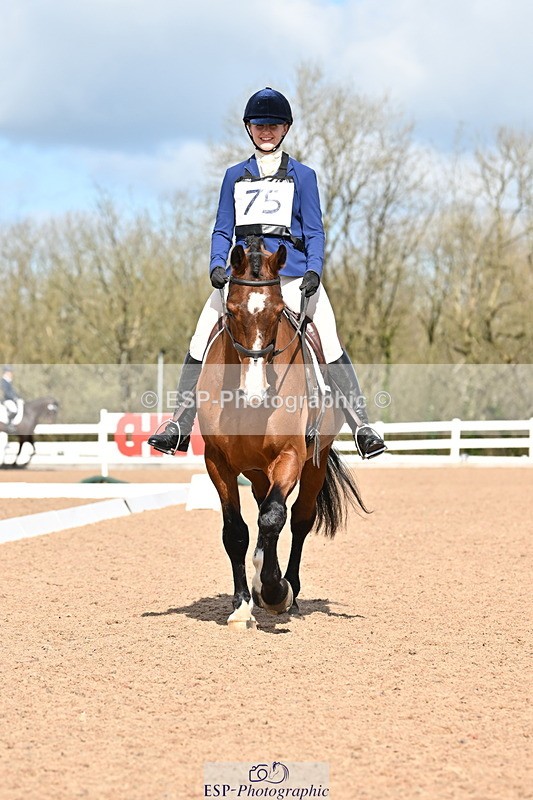 240324A-121729-02207 - Novice 28, 12.15 to 13.00