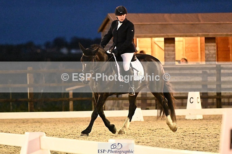 231105-170945-04614 - Cls 5 Novice 27 17.00 to End