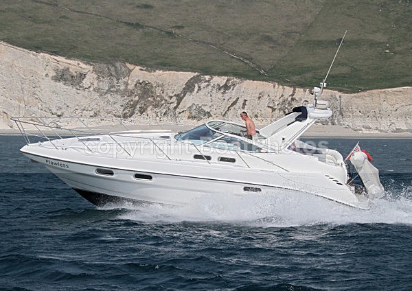 110424 FLAWLESS SEALINE S34 IMG_6027 - Motorboats - Open