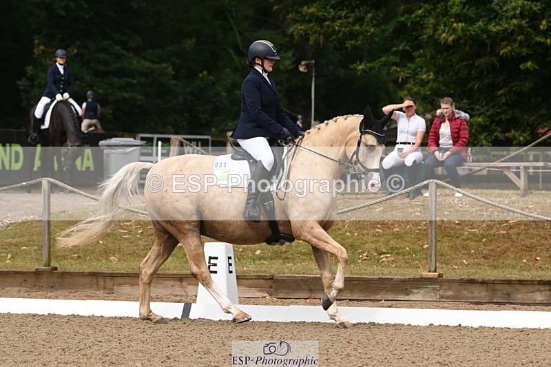 250719A-093214-02944 - 031-Catherine.Boyd-Dante's.Spring