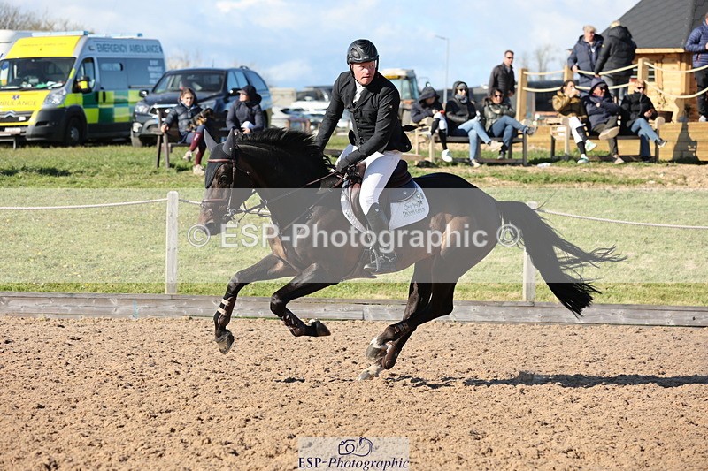 240419A-171748-09709 - Cls 10, 2 Star Big Tour 145cm  Break to End