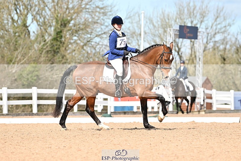 240324A-121942-02226 - Novice 28, 12.15 to 13.00