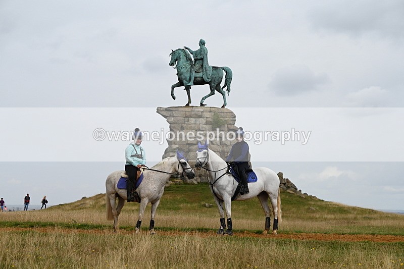 DSC_8160 - Time at Statue 13:52 to 14:33