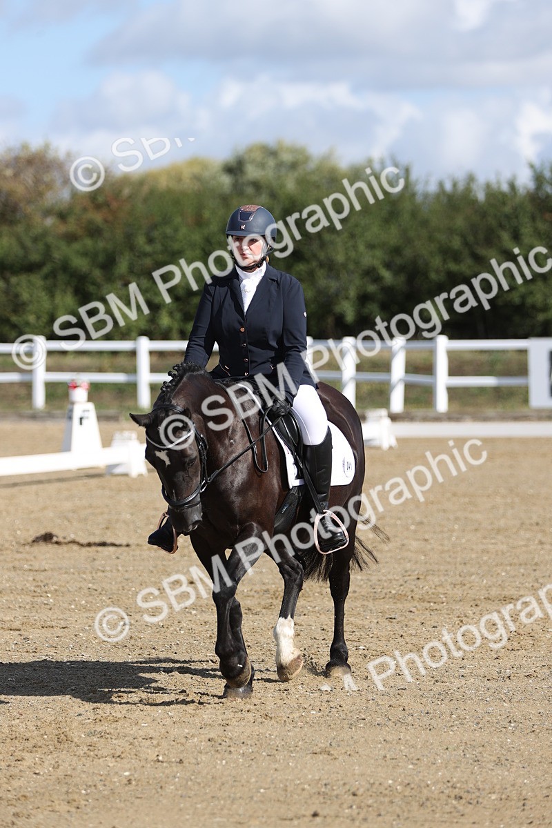 SBM_001244 - Class 2 - Intro 4 Champs - 9.44-10.38