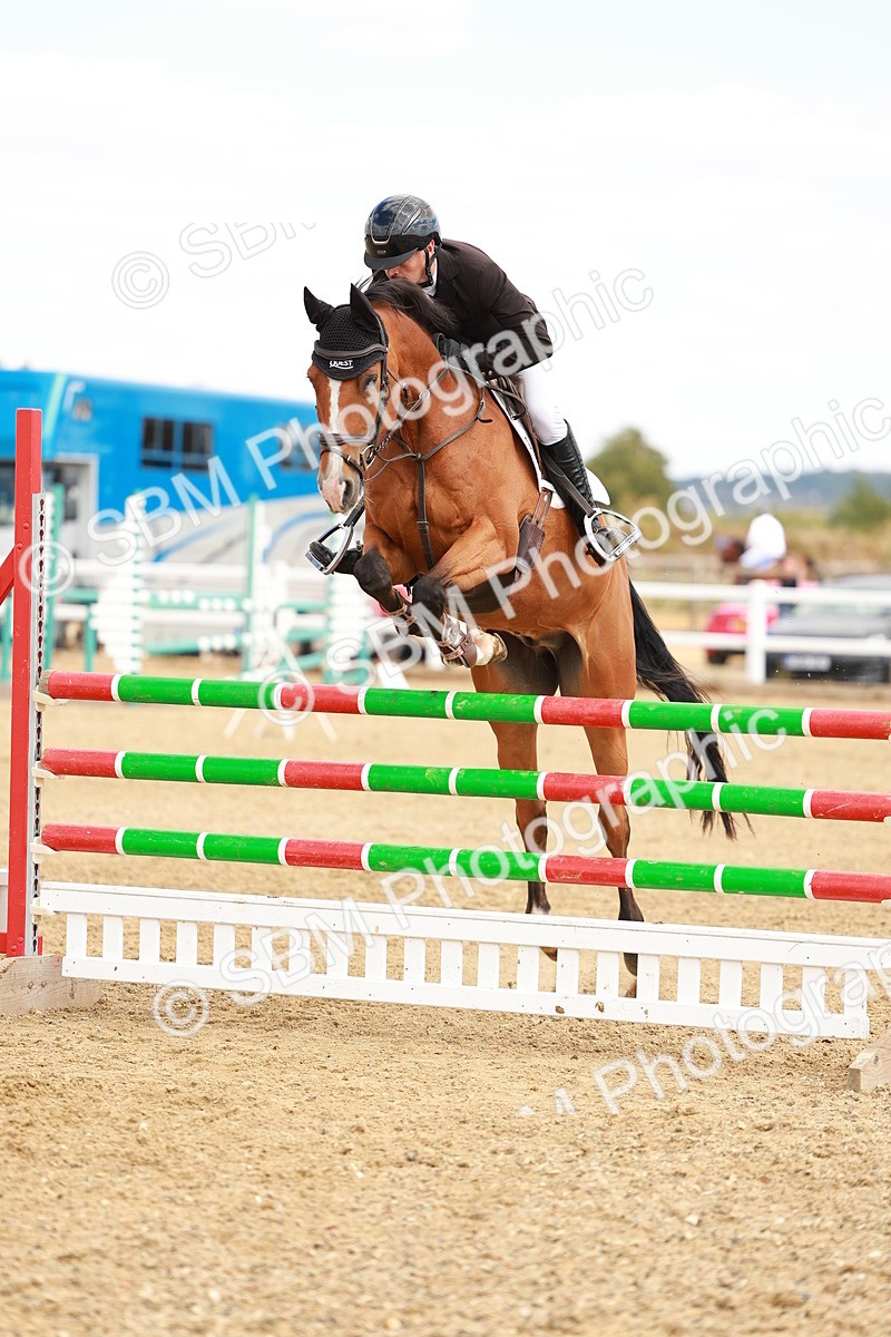 SBM_006896 - Class 4 - Senior British Newcomers - 1.10m