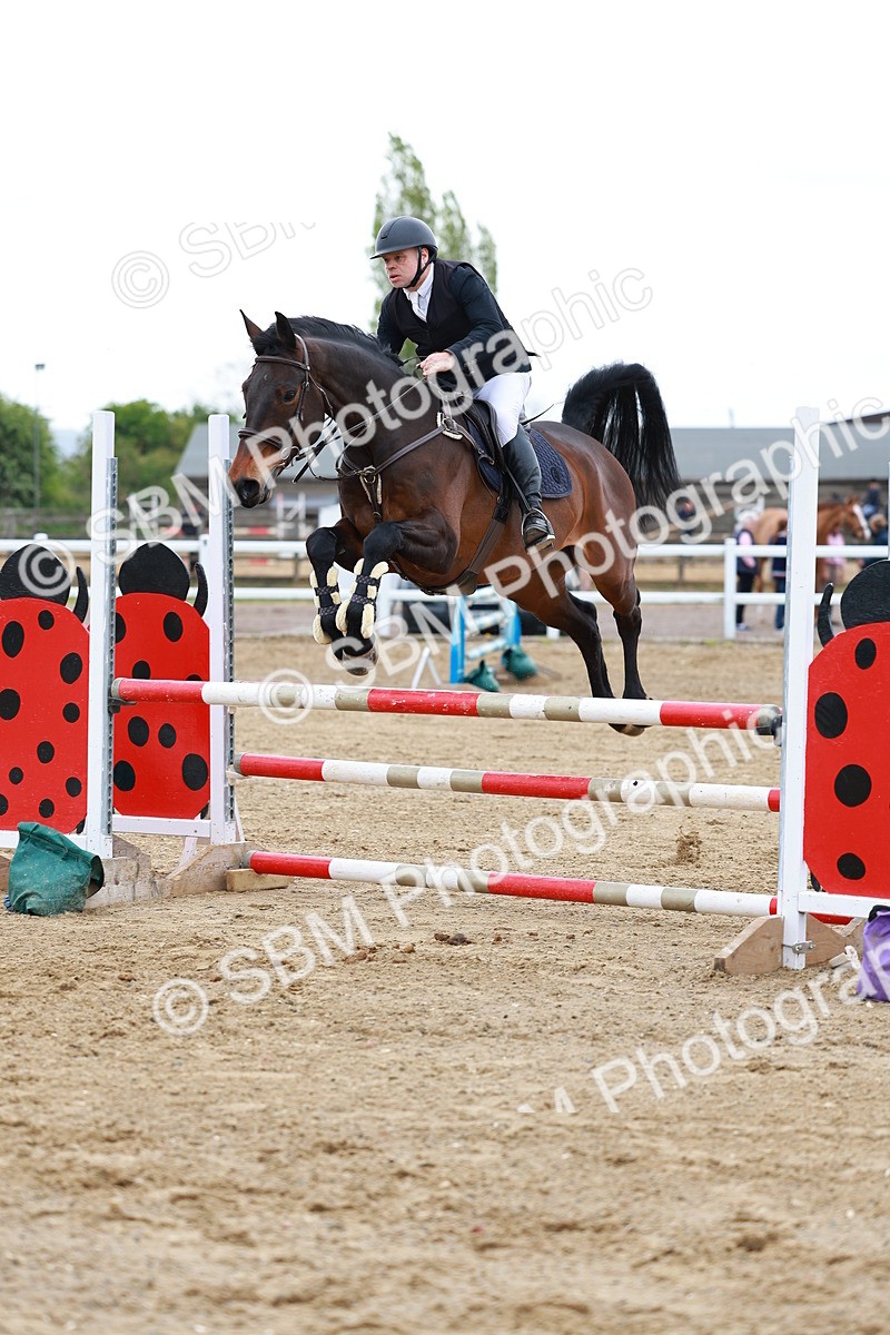SBM_001956 - class 8 - Senior British Novice - 90cm