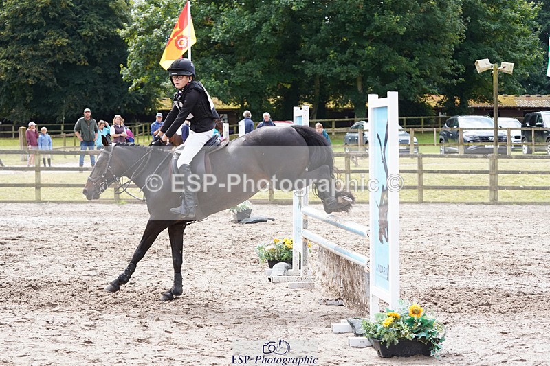 240824X-123306-24142 - 80cm Round 1 12.00 to 13.00