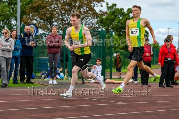 Relays26-915356 - Male Set Three