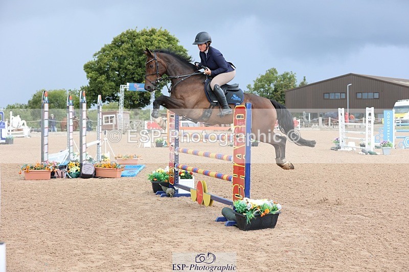 250911-123155-01484 - Cls 3 Snr Foxhunter