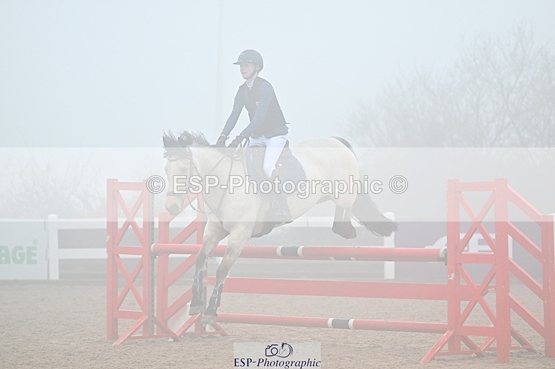 250208-121540-00496 - Cls 9 Pony Newcomers and 1m