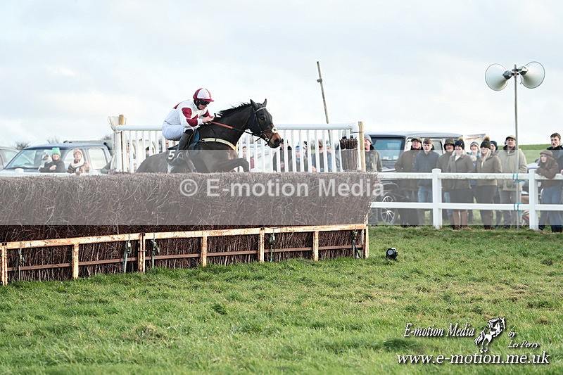 PtP 141225  2095 - New Forest Hounds PtP Larkhill 14/12/25