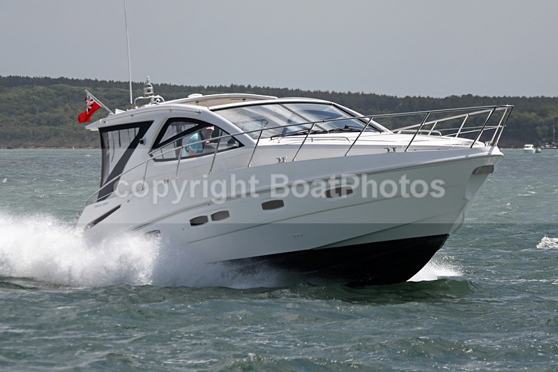 170603 GO - SEALINE SC38 1Y3A3118 - Motorboats - Hardtop