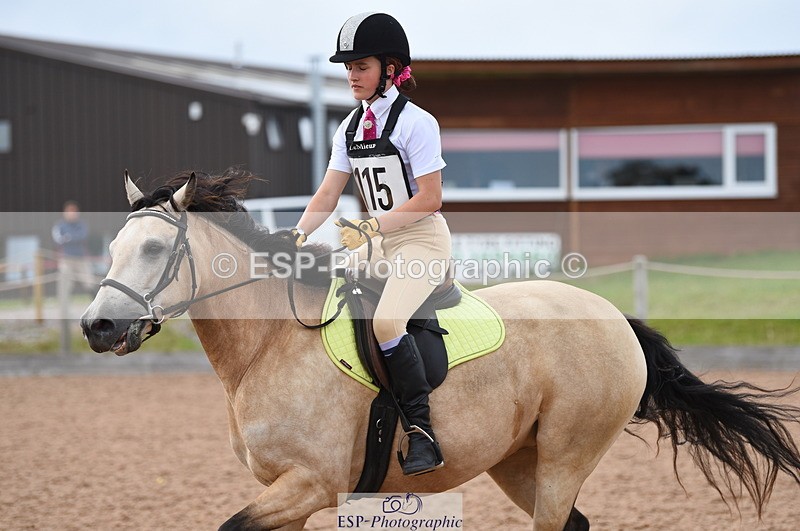 230711A-165630-00122 - 70cm