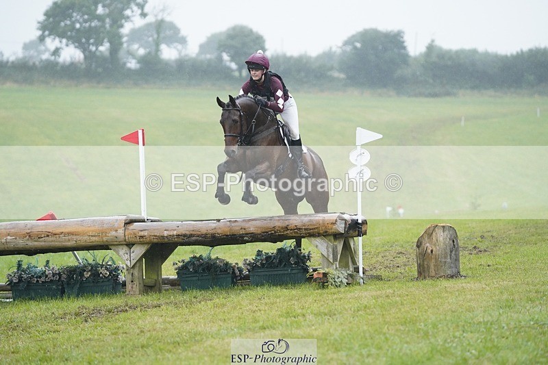 240901A-155414-10935 - 523-Georgie.Selley-VICARSTOWN.VICTOR