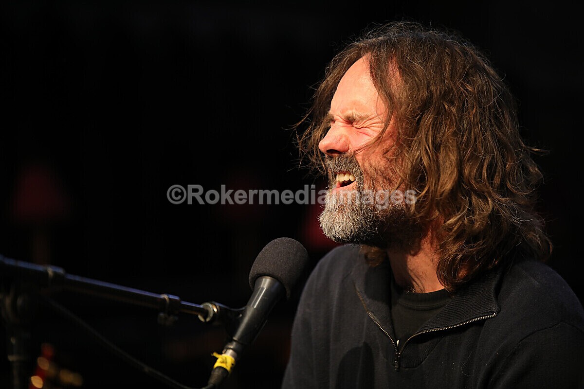 FOLK N BLUES-282 - FOLK and BLUES SEPT 2022