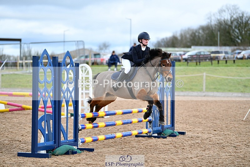 240310A-105000-02085 - Cls 16+17 Club and Schools 70cm