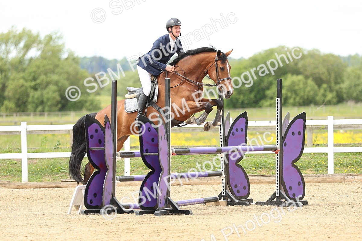 SBM_000857 - Class 3 - Senior Discovery - 1.00m