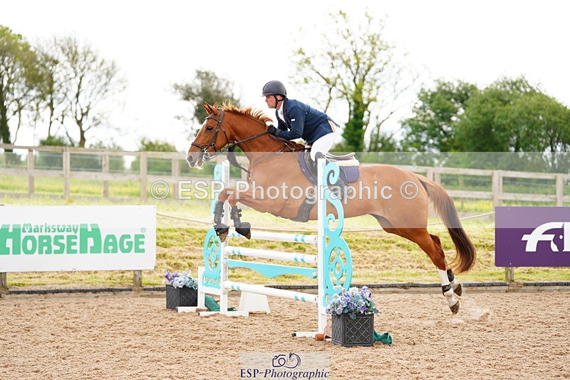 240526A-110938-07743 - Cls 26 Chard Equ 1.05m and 1.10m Grand Prix