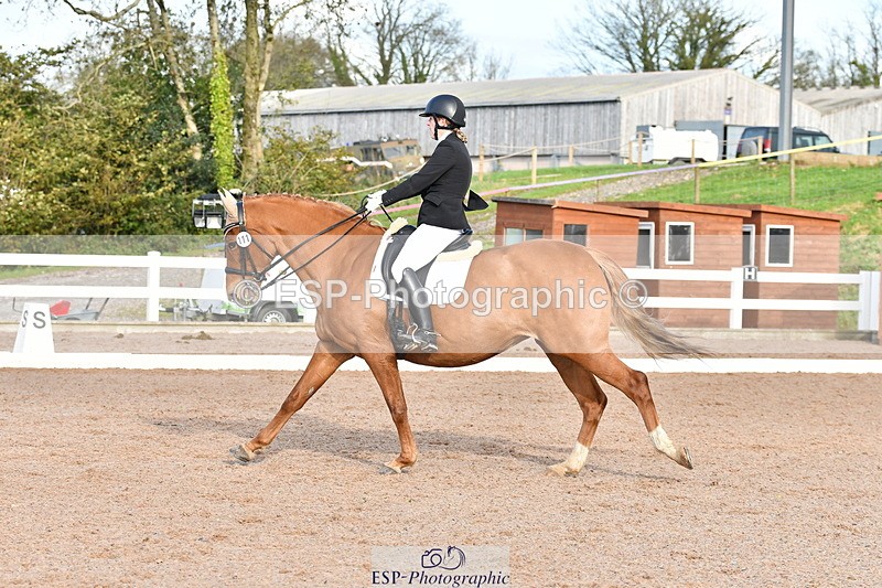 231104A-125618-00595 - Cls 12 Music Medium