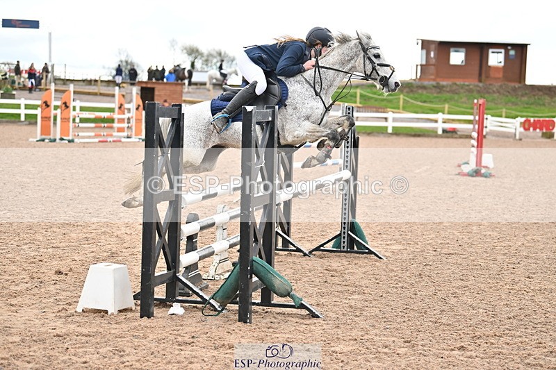 240310A-111340-02267 - Cls 4 Pony Discovery and 90cm Open