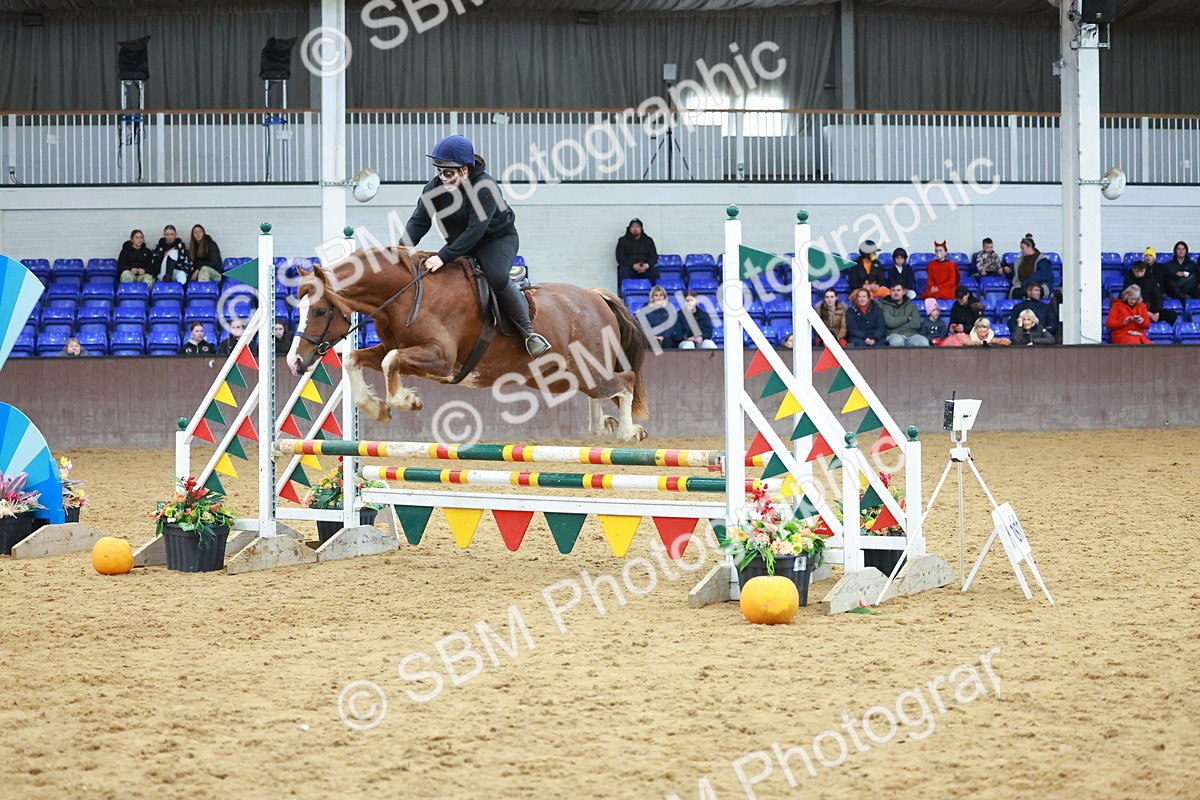 SBM_002871 - Class 4 - Pairs