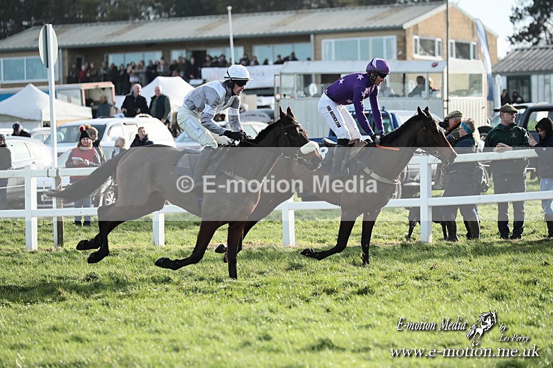 PtP 141225  1372 - New Forest Hounds PtP Larkhill 14/12/25