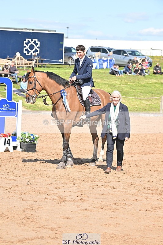 240420A-150416-11937 - Cls 7, 2 Star Medium Tour 1.35m