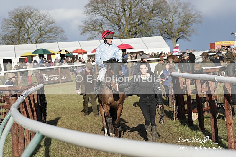 PtP 180323 1382 - Shelfield Park Races with Croome & West Warwickshire Hunt  18/03/23