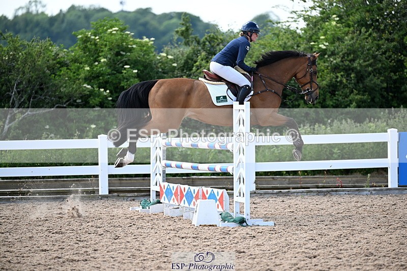 240605A-145226-00810 - Cls 4 Newcomers and 1.10m Open