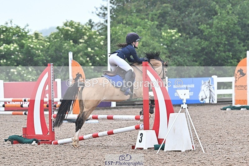 250527-171123-00254 - 70cm