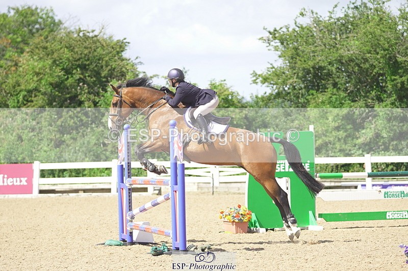 230729A-112706-04851 - Cls 21 Discovery & 1m Open