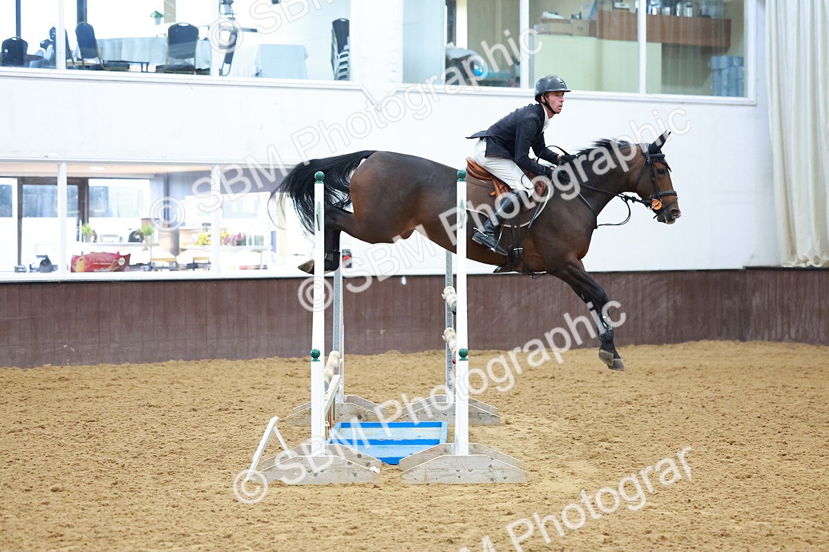 SBM_001946 - Class 5 - Senior Foxhunter 1.20m