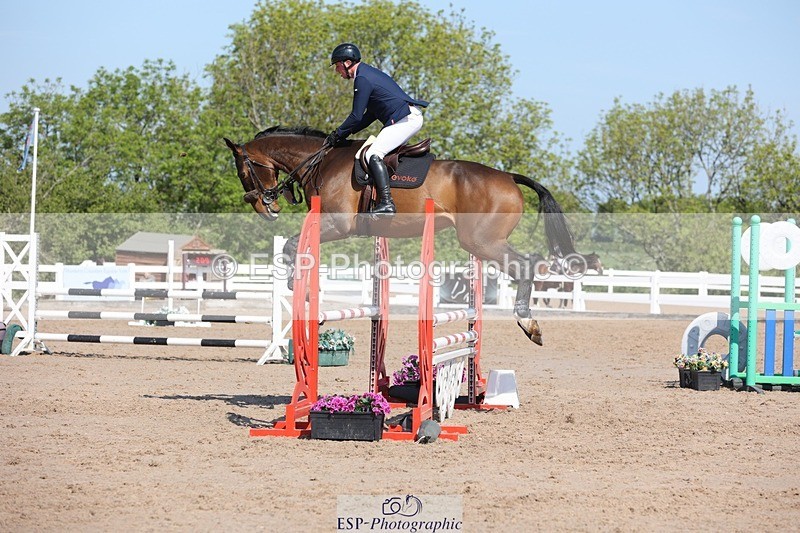 250509-102854-05911 - Cls 19 Snr Discovery and 1m Open