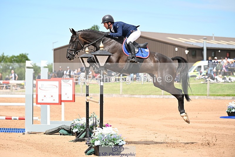 240721A-123713-17893 - Cls 8, 3 Star Big Tour LR 1.55m Grand Prix
