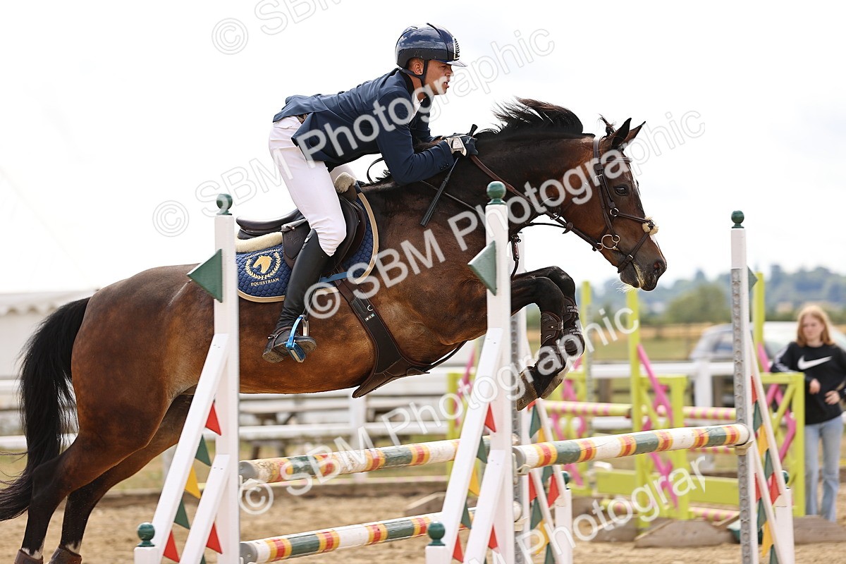 SBM_026769 - Class 13 - Senior Newcomers - 1.10m