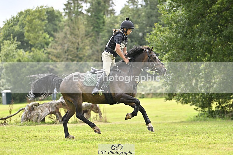 240825X-153520-36079 - 80cm XC 15.30 to 16.30