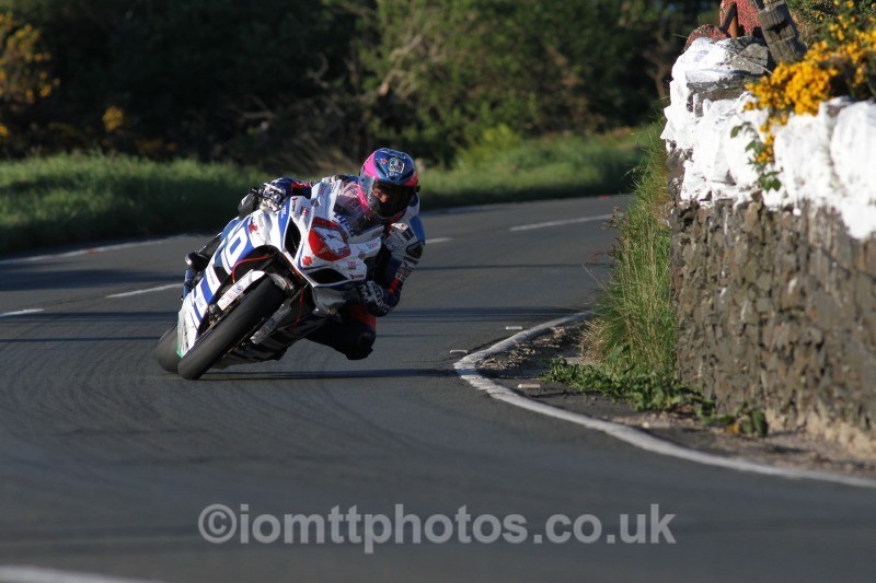 Guy Martin Suzuki / Tyco Suzuki - Monday Practice Solos