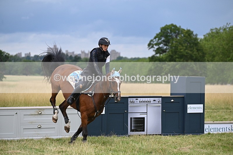 WJ6_3233 - Time at Jump 11:41 to 12:19