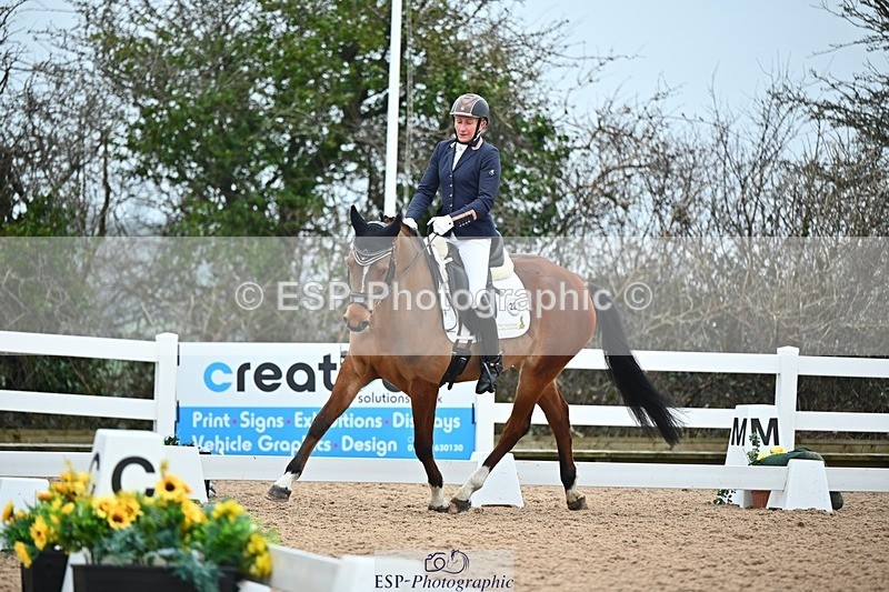 250214-104224-00875 - 221-Alice.Peternell-Noa.Le