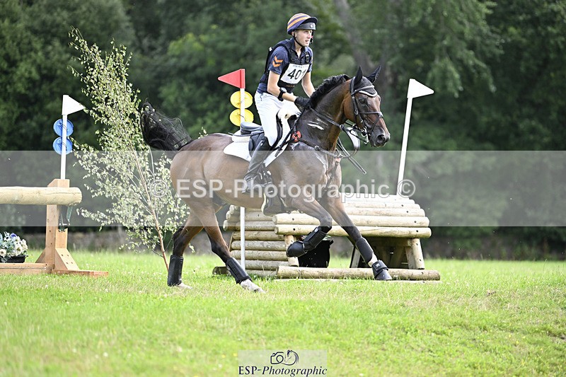 240804-103140-10550 - 401-Max_Forster-HHS_LEACOURT_CAVALIER