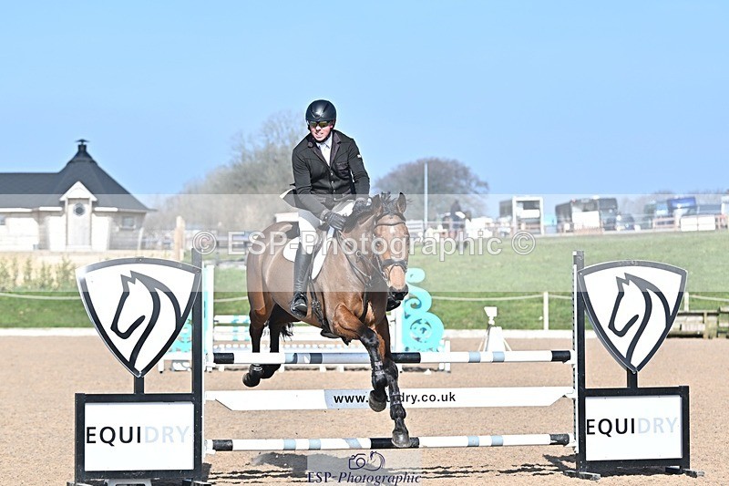 250305-122353-01163 - Snr 1.05m Open