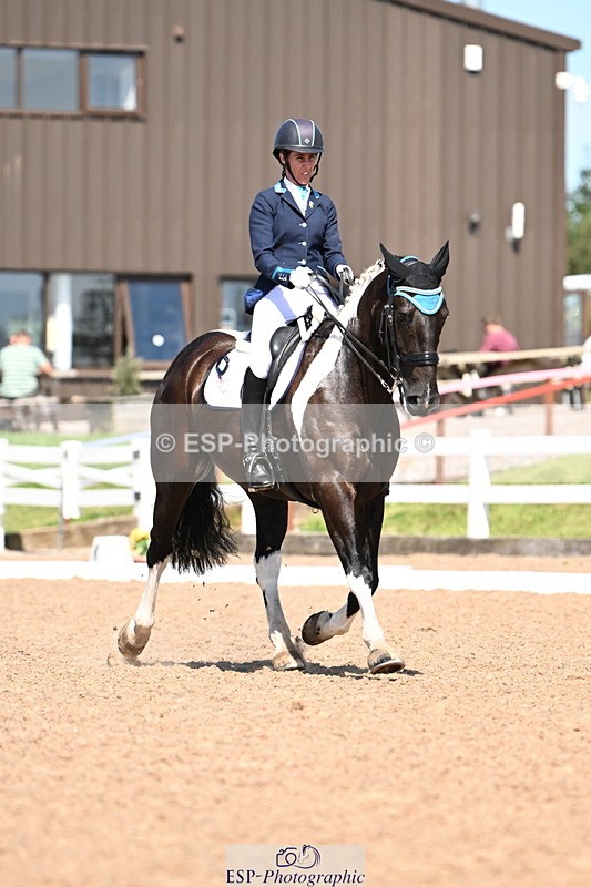 240816A-142341-05579 - 275-Alys.Matravers-Tiger.Mazariti