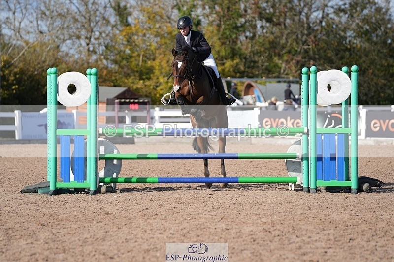 251025-133325-00554 - Cls 10 Pony Newcomers and 1m