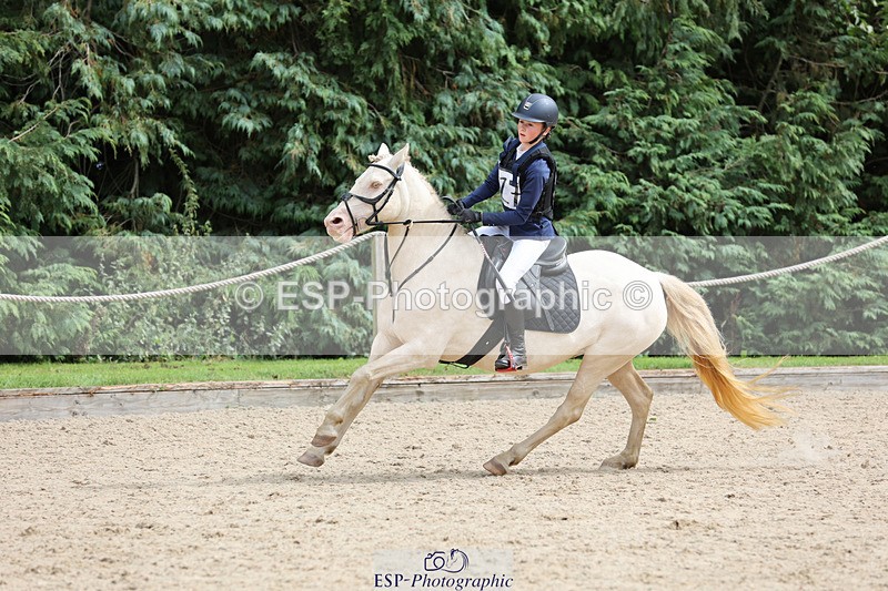 240823X-142610-18387 - 70cm R1 13.45 to 15.30