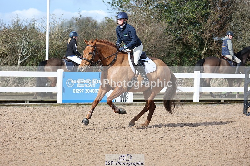 240223A-114255-00947 - Cls 4 Snr 1.05m Open