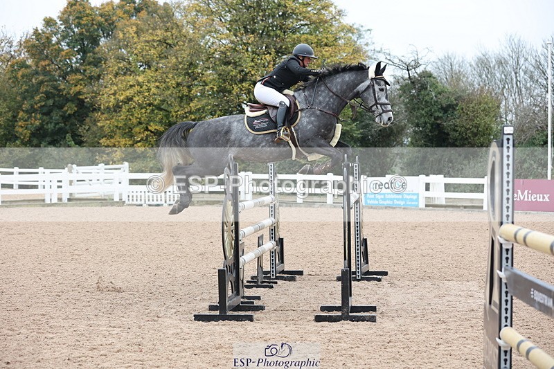 241101A-112827-01382 - FRI Cls 5 Newcomers and 1.10m Open