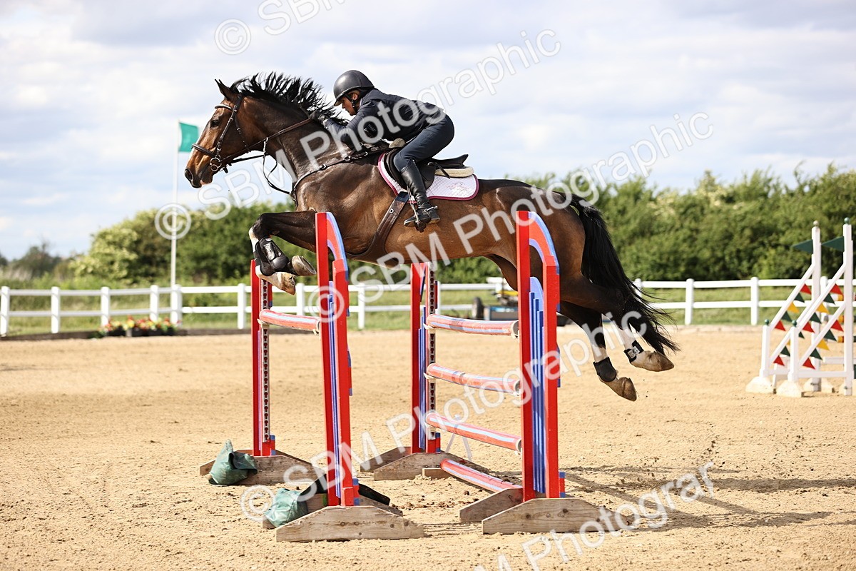 SBM_003626 - Class 13 - Senior Foxhunter - 1.20m
