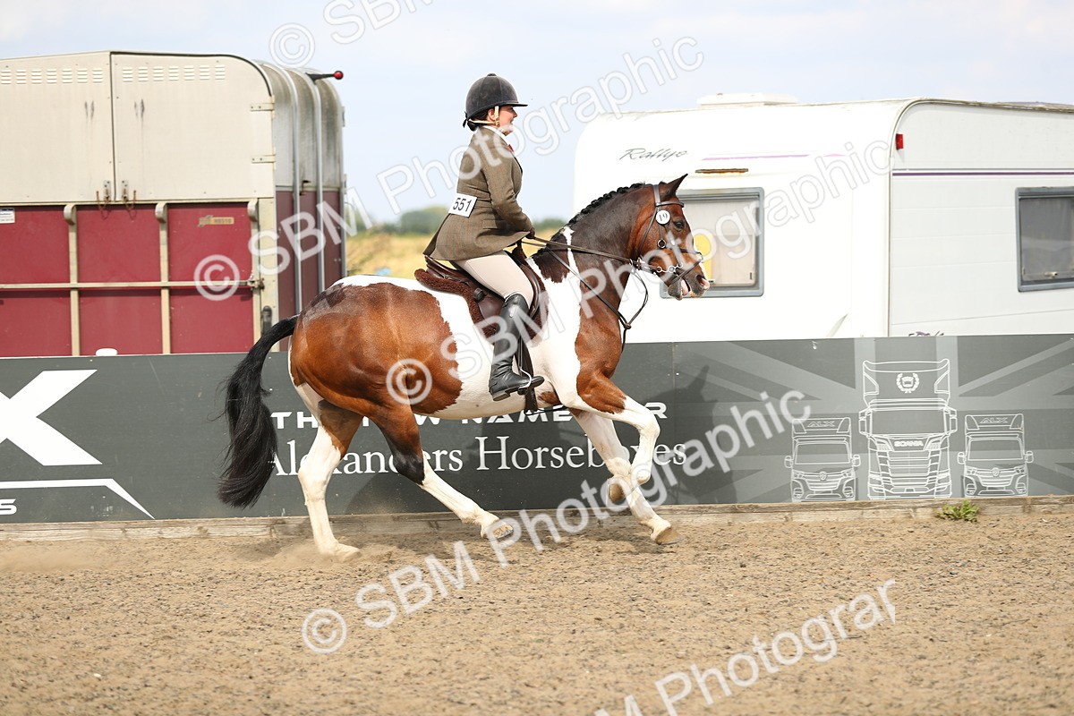 SBM_05710 - Class 48a Style & Performance 70cm (15-19)